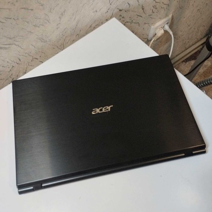 Игровой ноутбук Acer V3-772G | 17.3 FHD | видео 4гб| 4 ядра |8/256 SSD