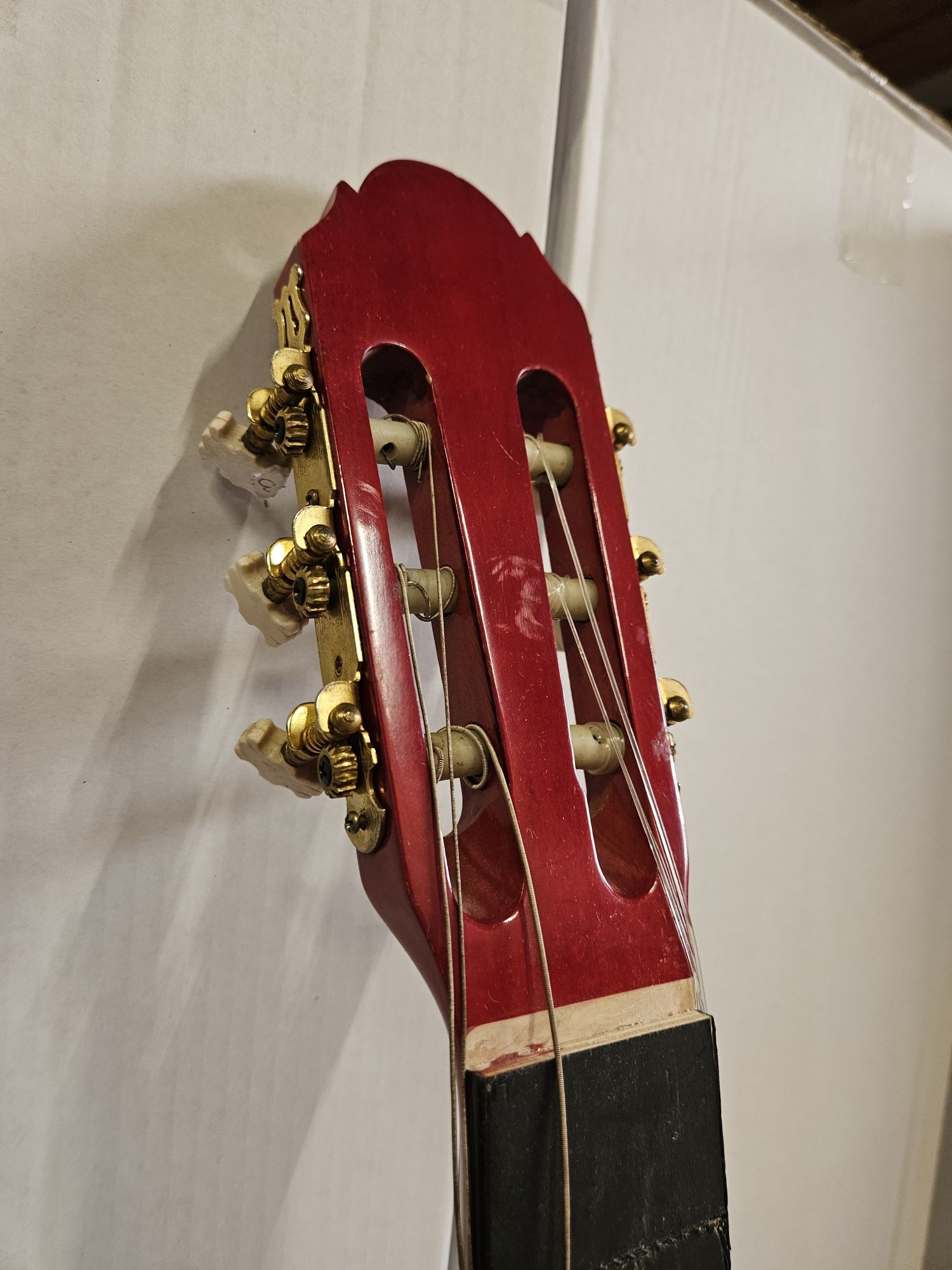 Uszkodzona Gitara