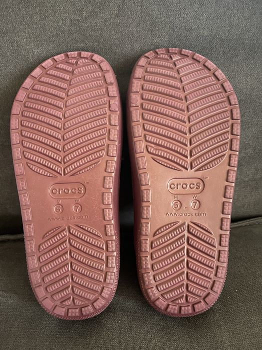 Шльопанці жіночі Crocs M5 W7 36-37 р.