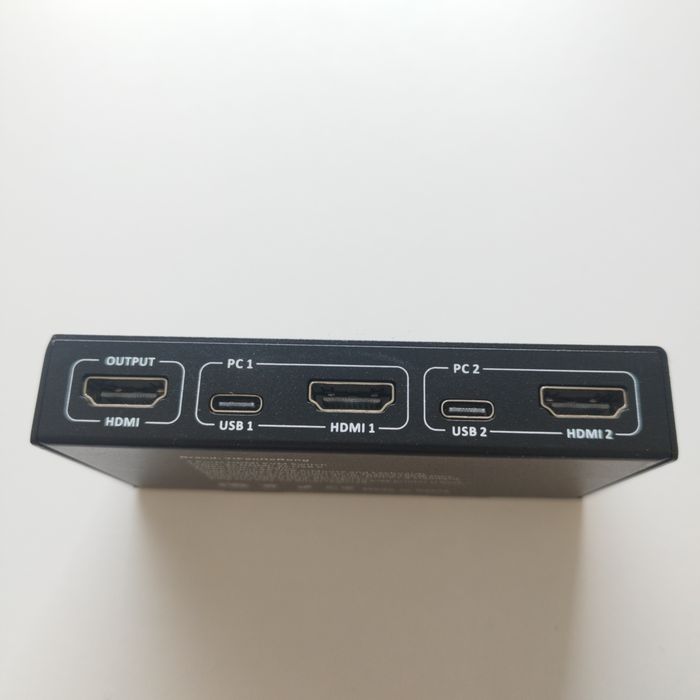 Switch KVM HDMI 4K USB - Controle 2 PCs com um só teclado e rato