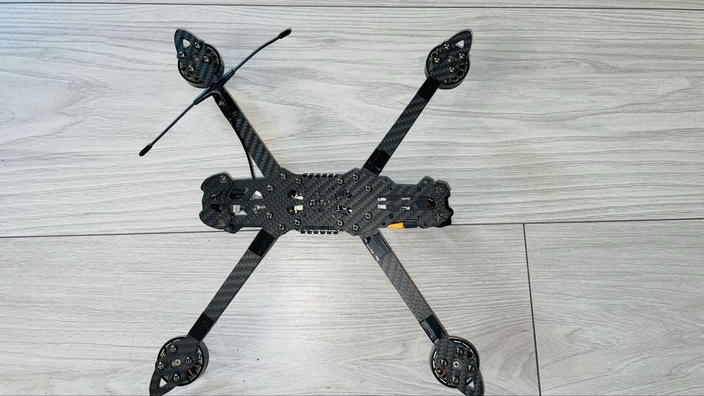 Dron FPV 7 Cali’