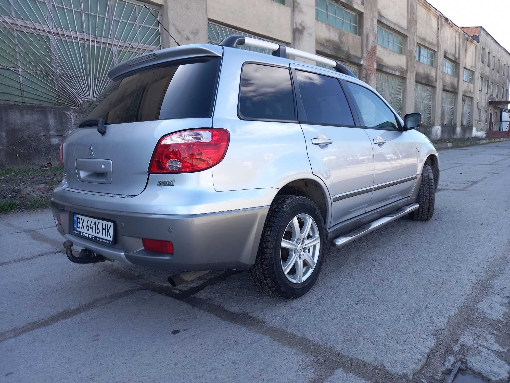 Продам Mitsubishi Outlander 2,0