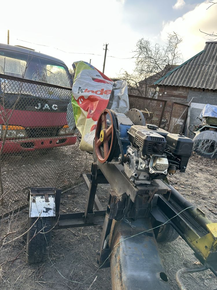 Колун, дровокол редукторний бензиновий