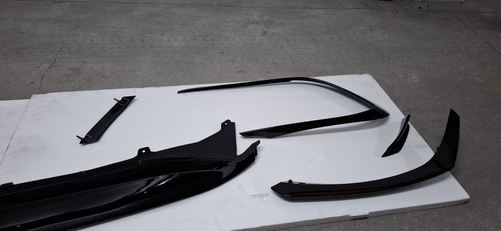Kit amg spoiler / lip
