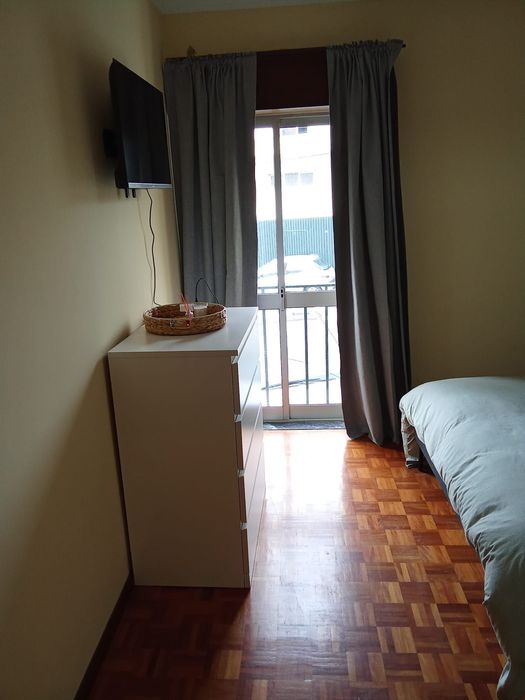 Quarto disponível em Sao Domingo De Rana