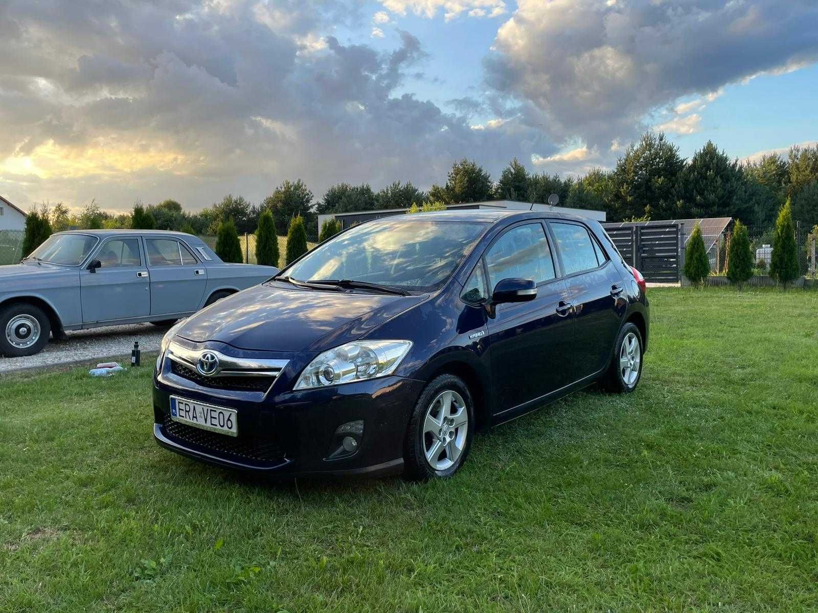 Toyota Auris 2012 lift 1.8 hybryda