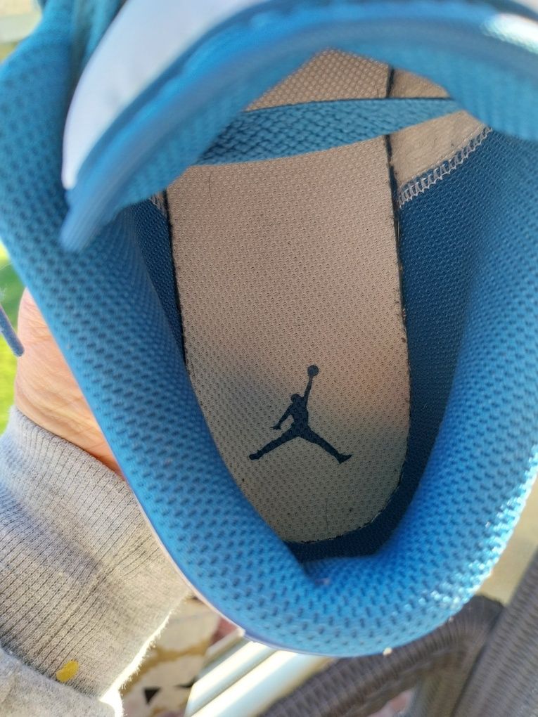 Jordan como novas