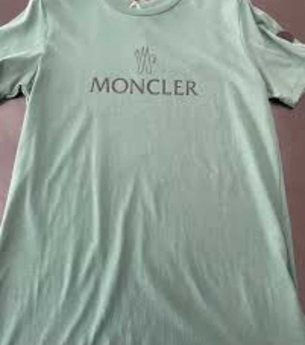 T-shirt Moncler para homem tamanho S NOVO!