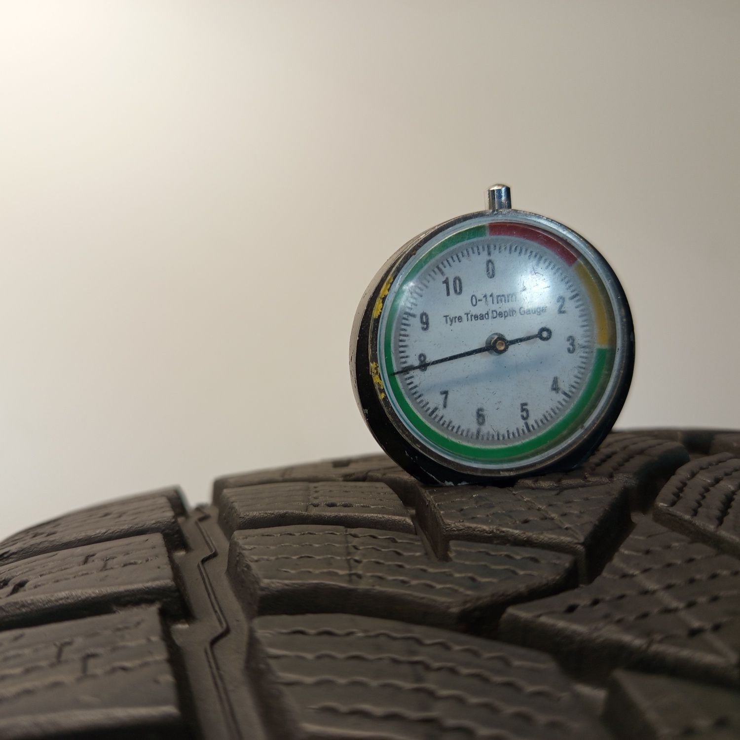 235/45R18 Dunlop WinterSport5