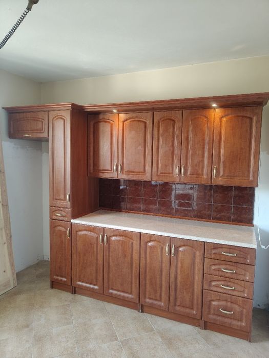 Zestaw mebli kuchennych szafki kuchenne blaty zlew