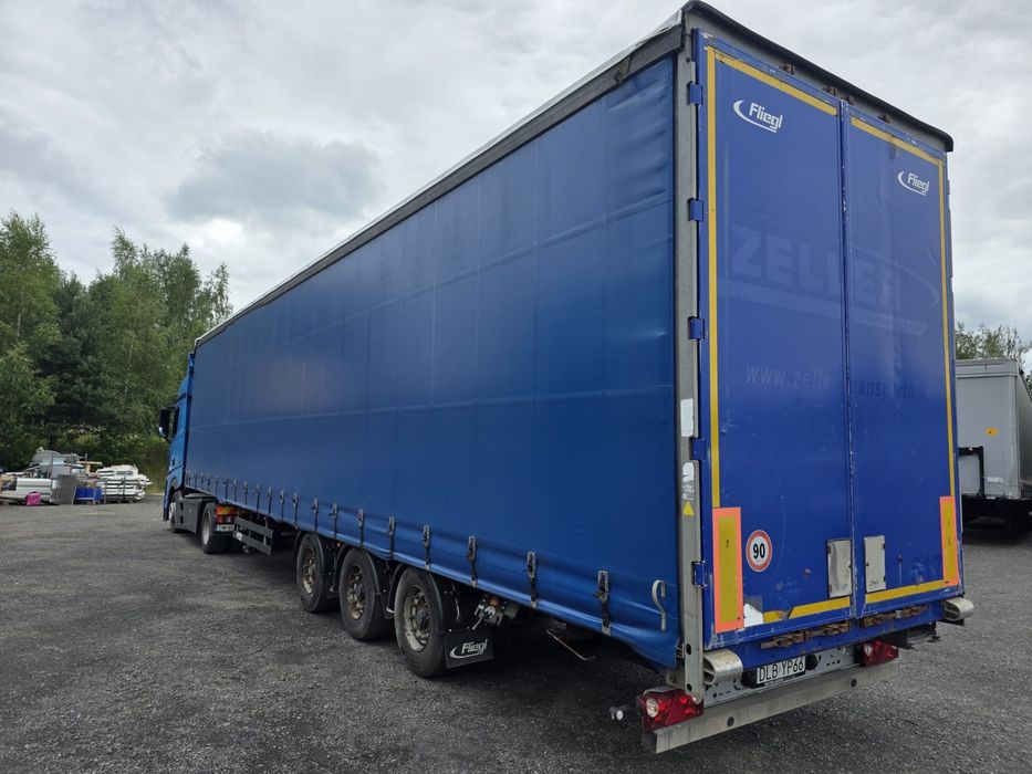 Górna zabudowa z naczepy Fliegl Mega – komplet