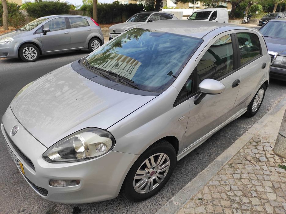 Punto, AC, 78 mil km, airbag, jantes especiais, leve mecânico