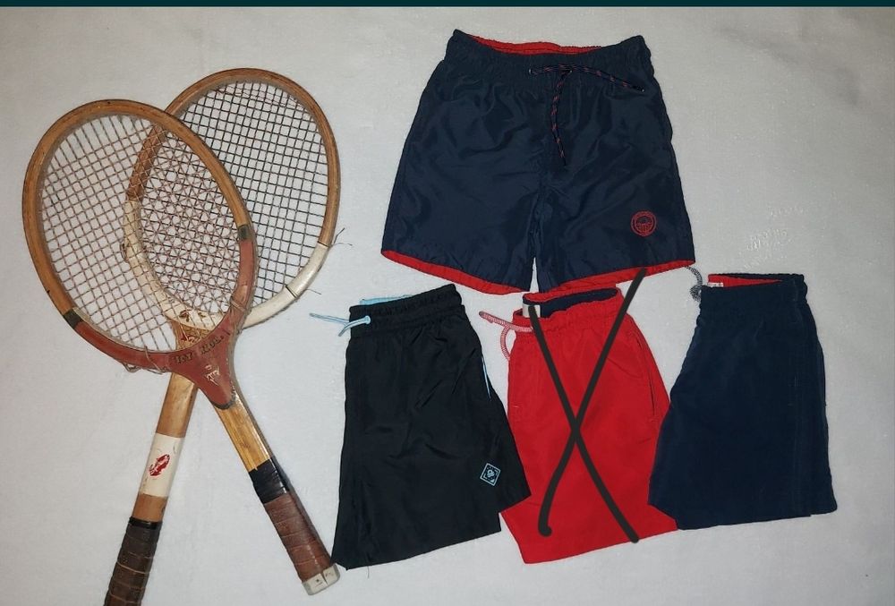Mango, H&M - várias peças roupa 4/5 anos - como novas