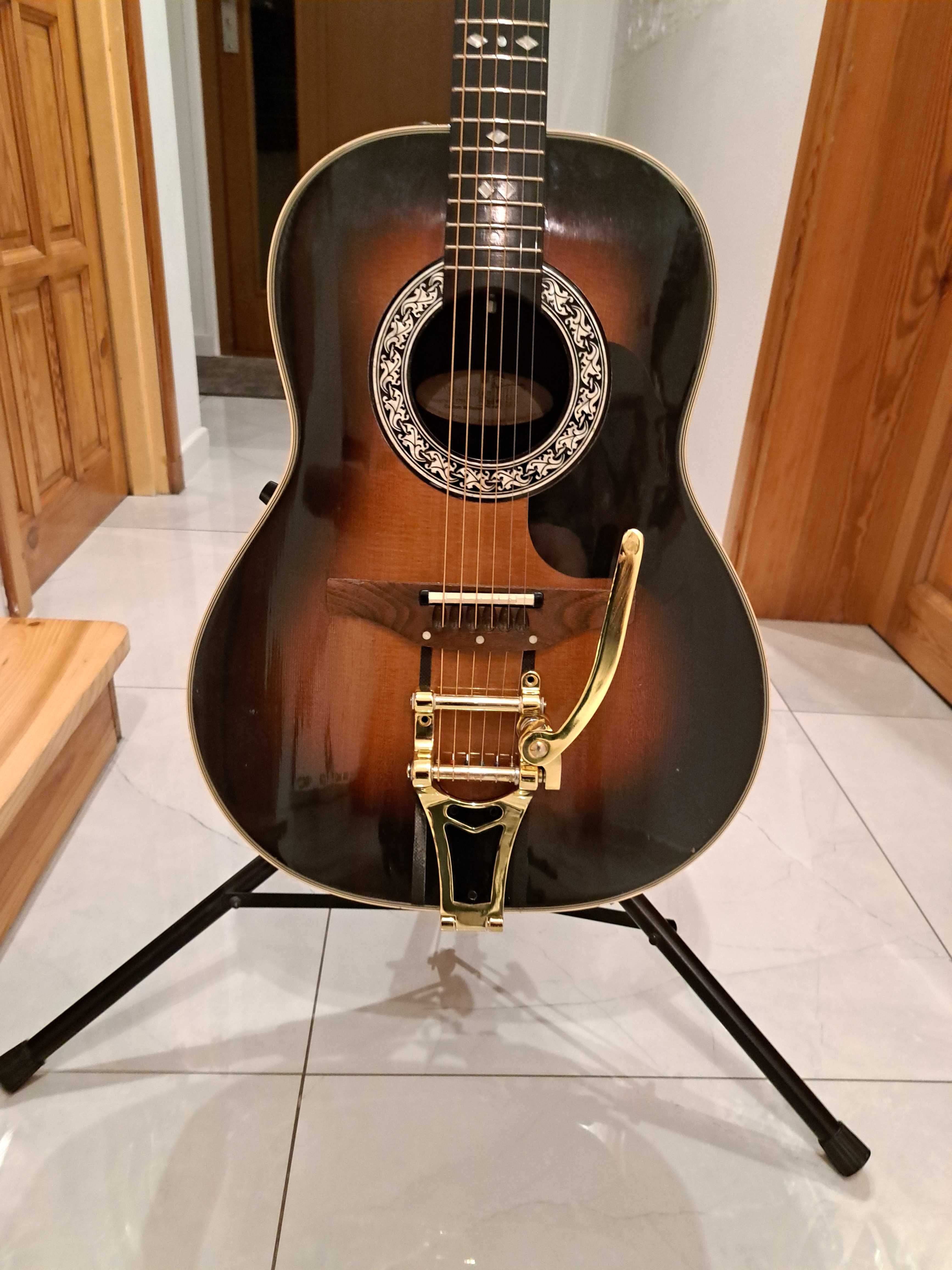 Markowa  gitara  akustyczna