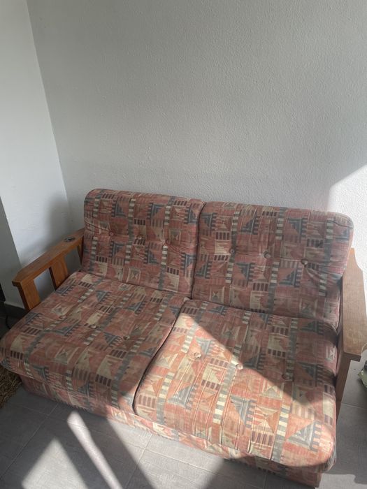 Sofá cama leve e barato