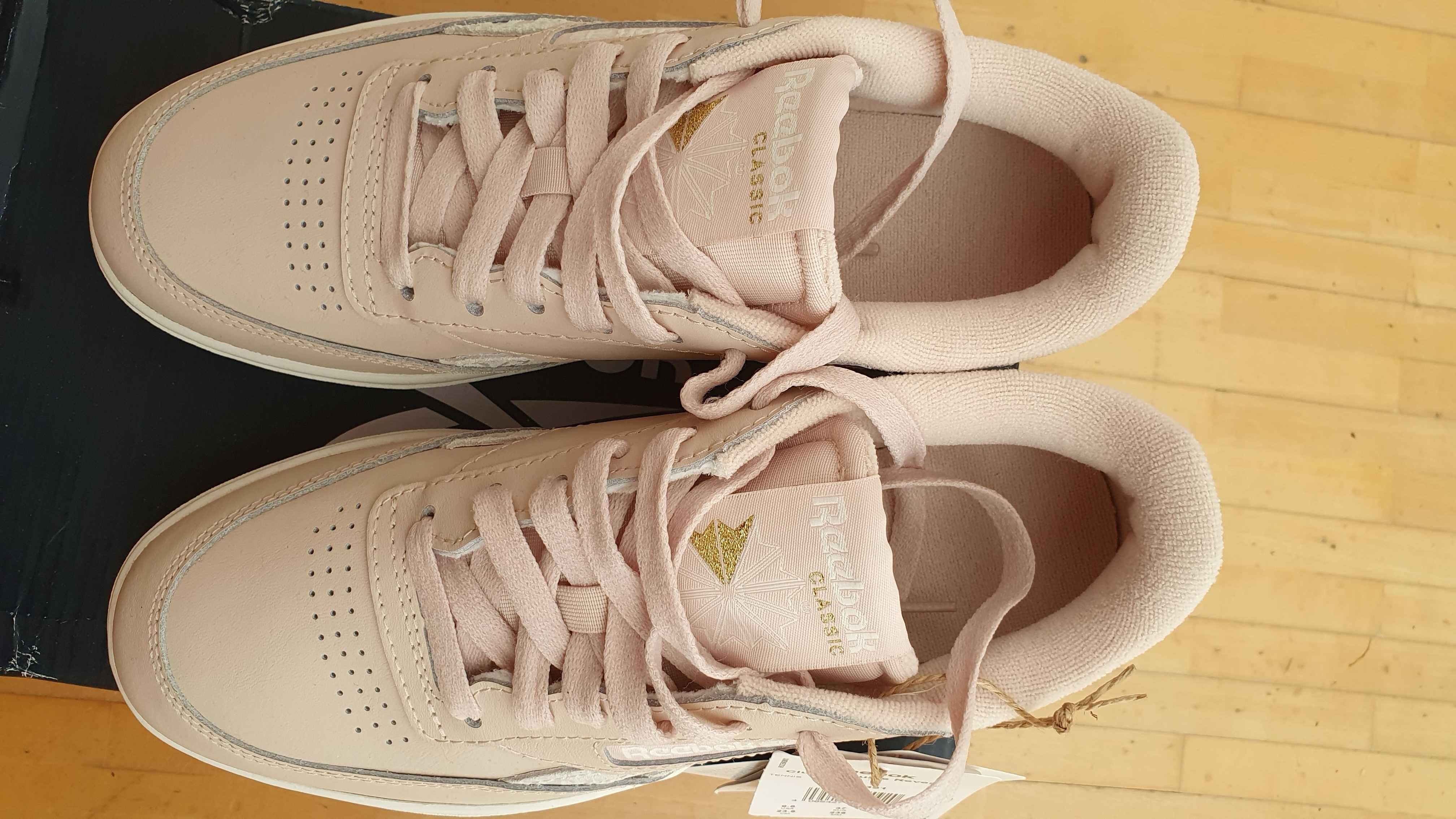 Skórzane buty damskie Reebok 37 Club C Double Revenge GY1381