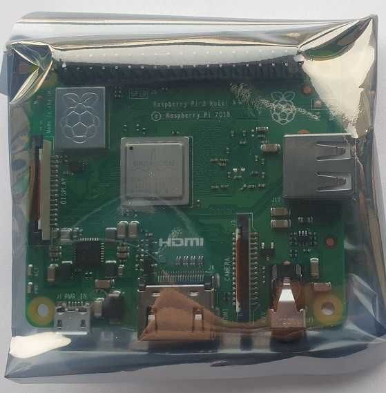 Raspberry Pi 3 Model A+ (novo na caixa)