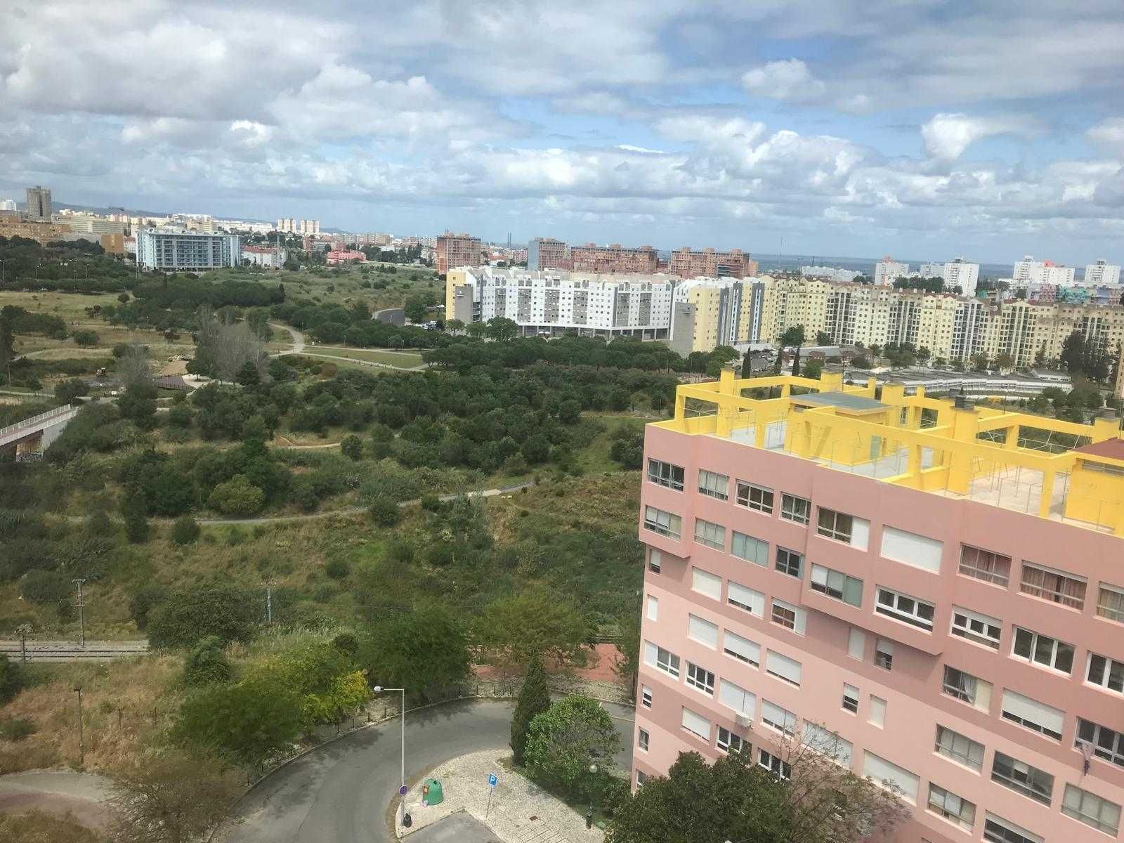 Apartamento T1 nas Olaias em Lisboa com vista rio