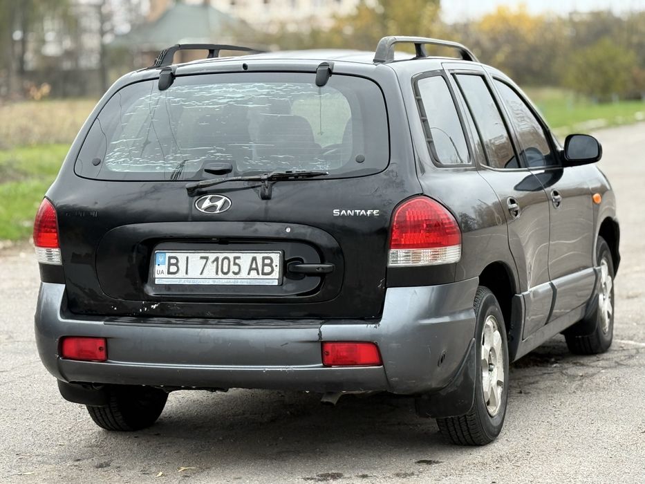 Hyudai Santa Fe в гарному стані