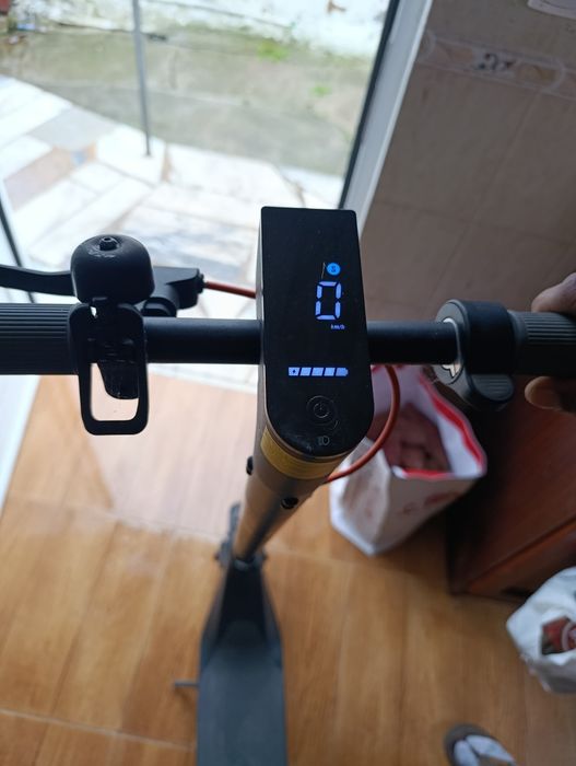 Trotinete novo apenas 3 meses de uso