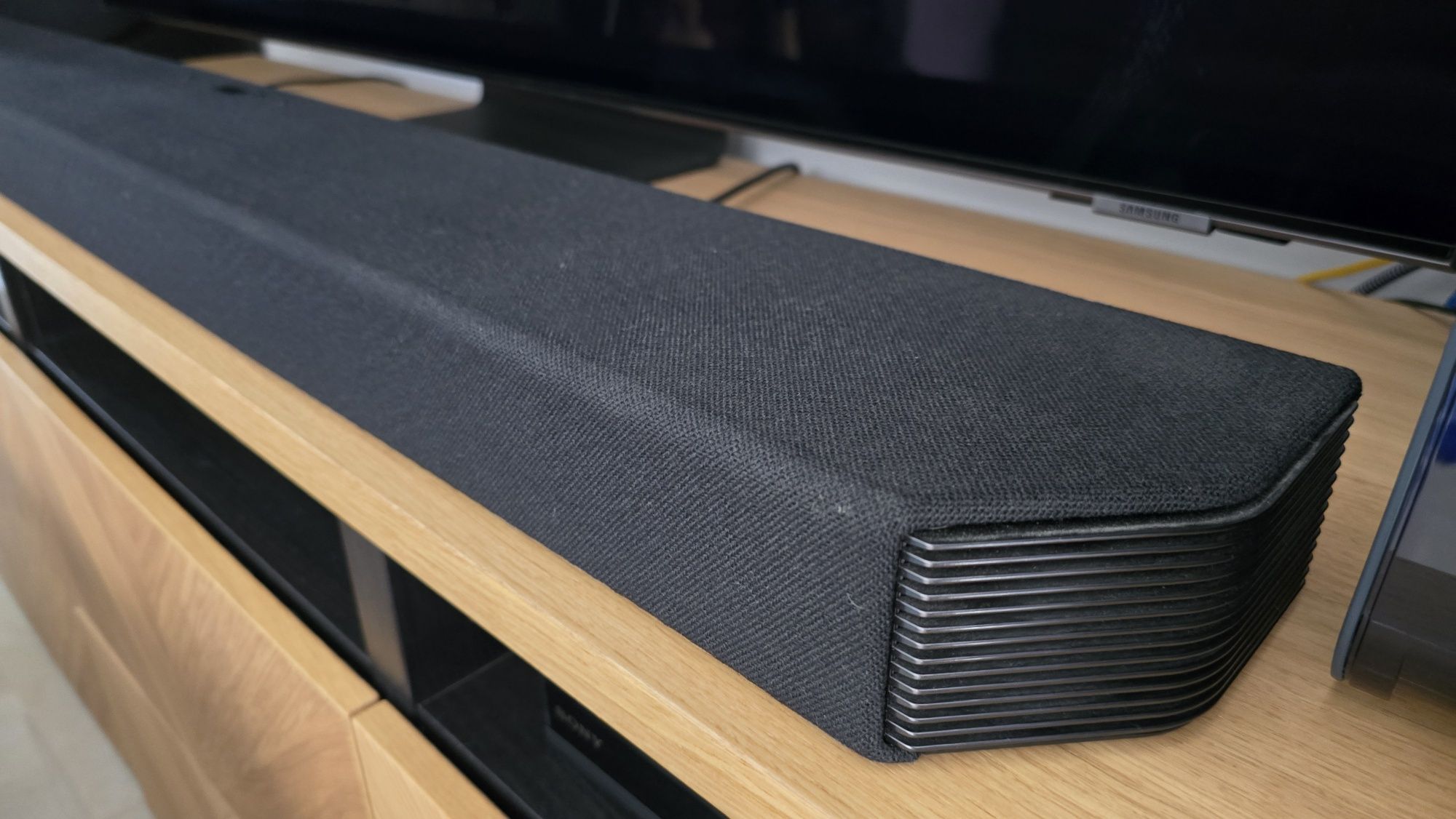 Samsung HW-Q995A Soundbar 11.1.4Ch Atmos Sorround