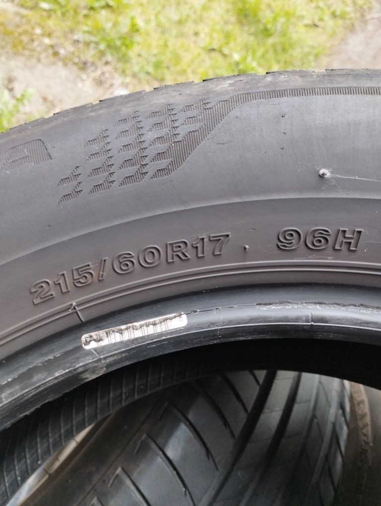 Opony letnie - 215/60R17