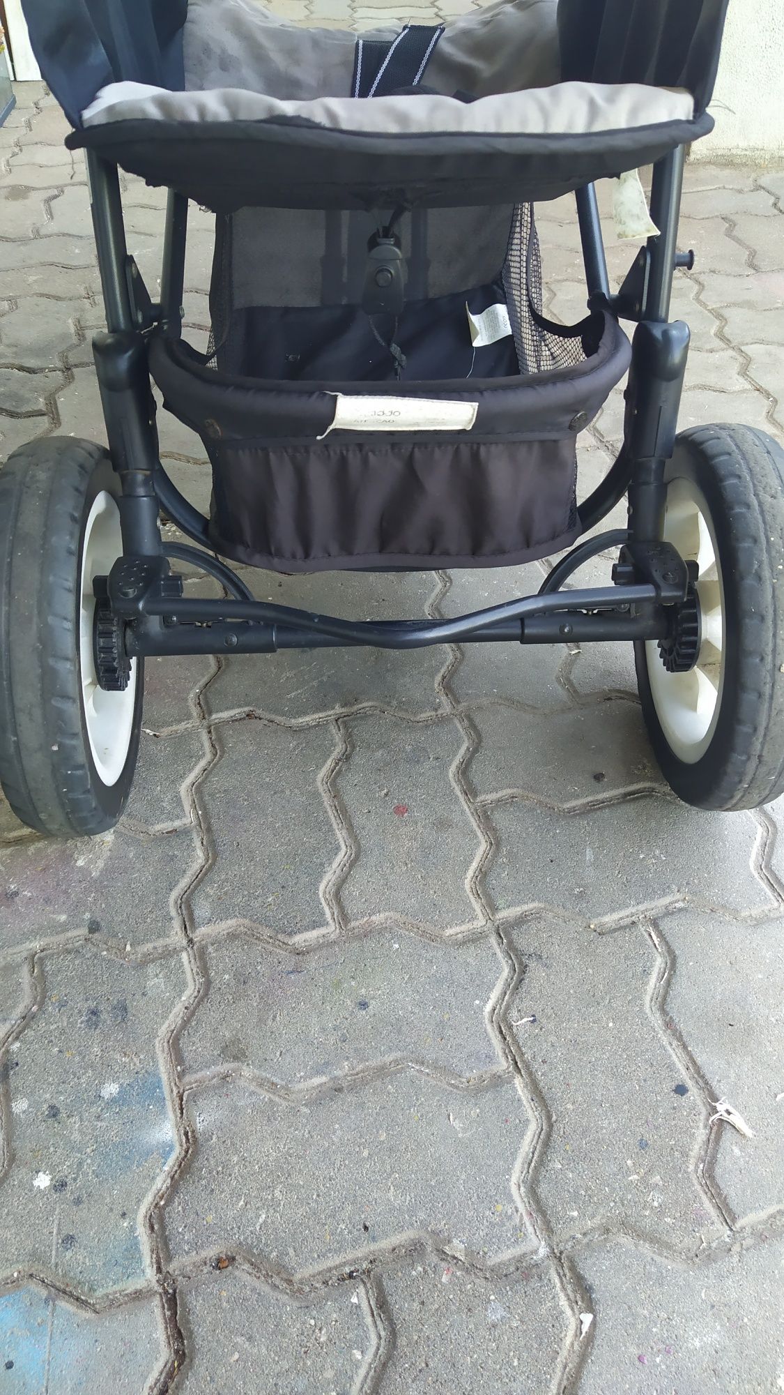 Carro de bebê kiddo