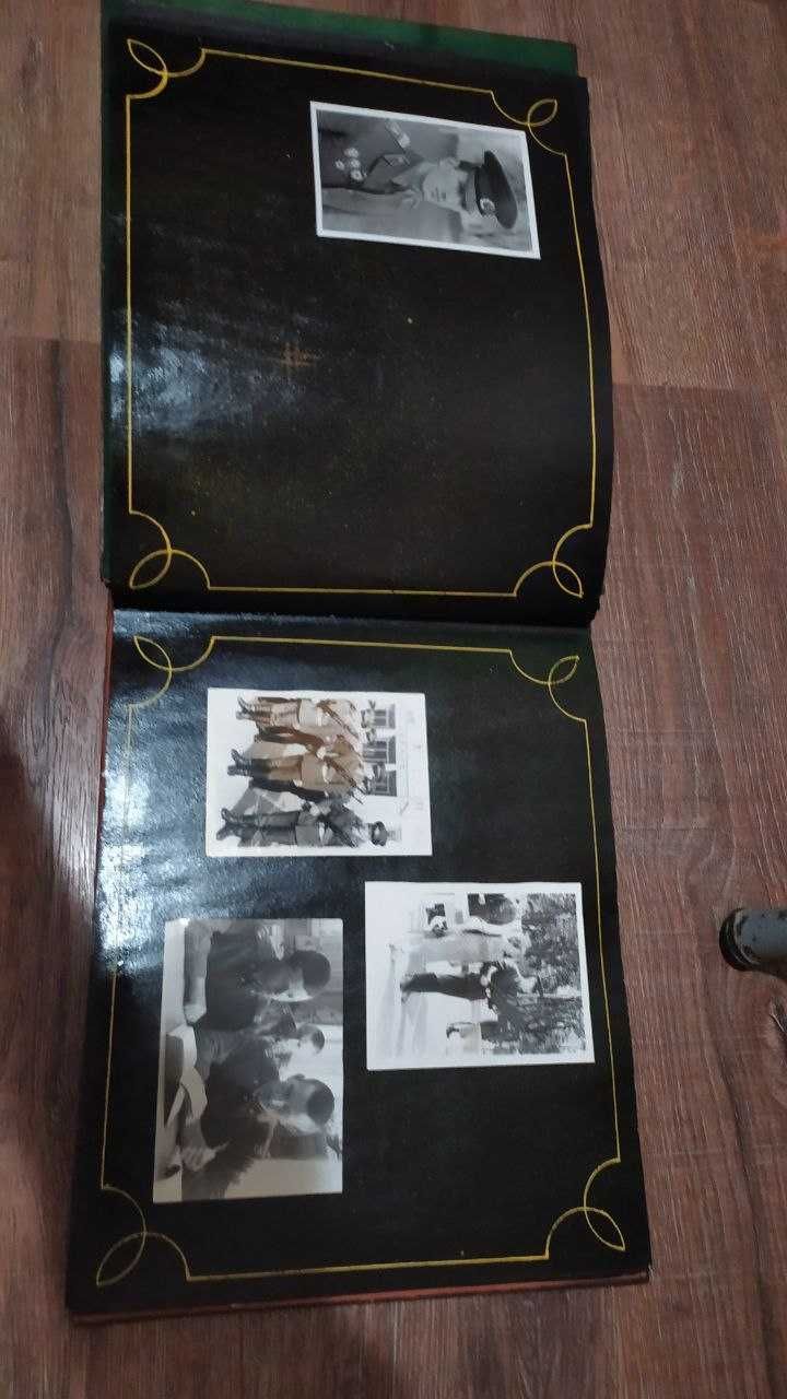 Альбомы со старыми фото