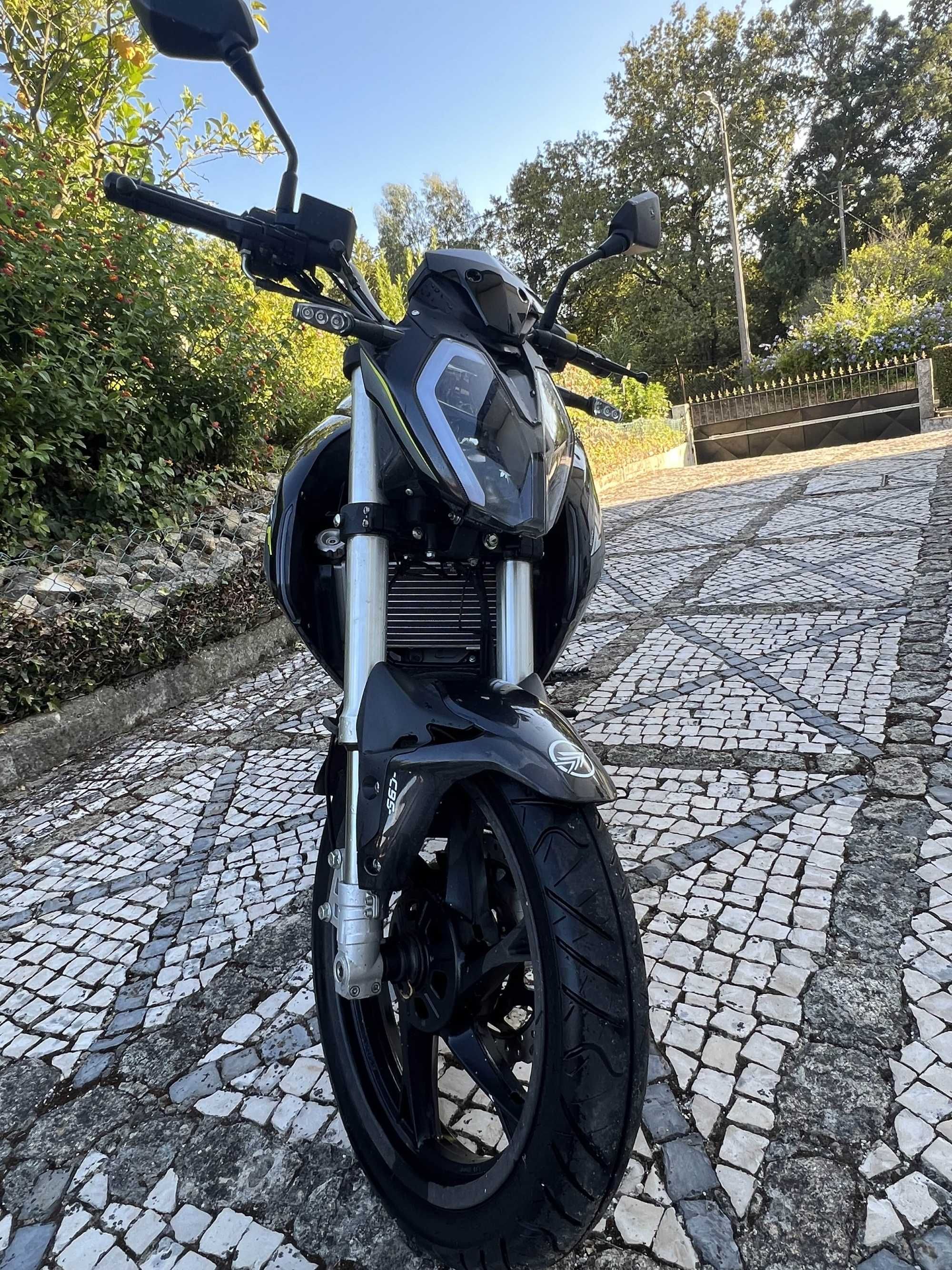 Mota Keeway RKF 125