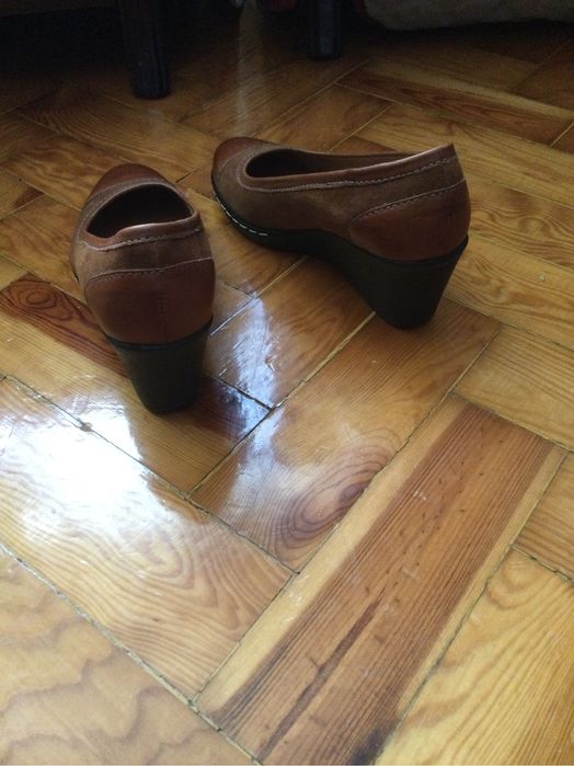 Sapatos cor camel T36