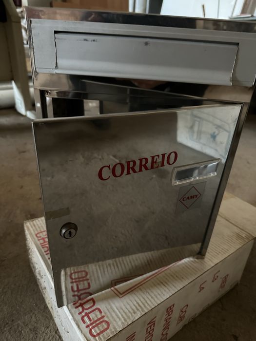 Caixa de correio inox (nova)