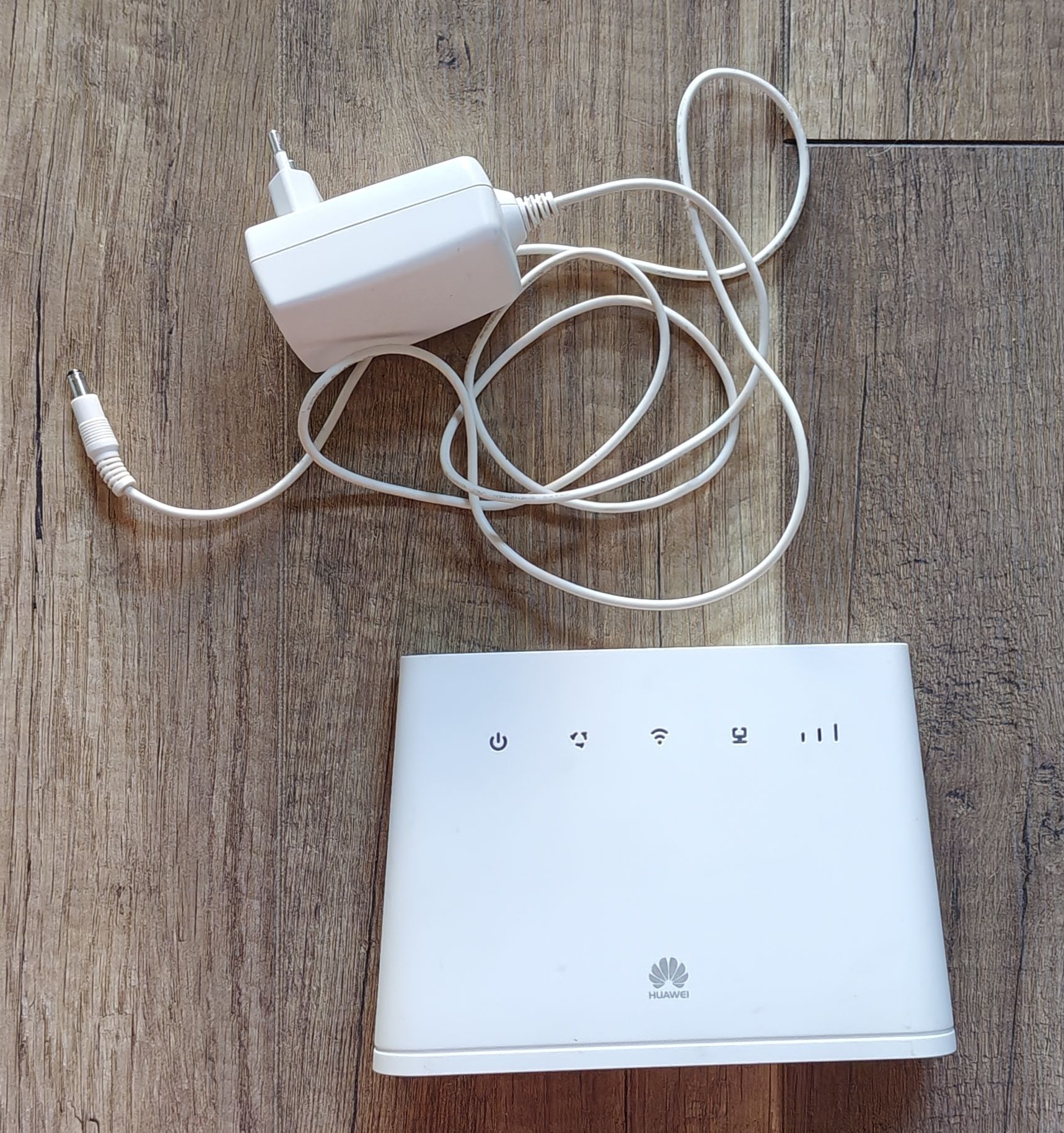 Роутер HUAWEI B310s-22