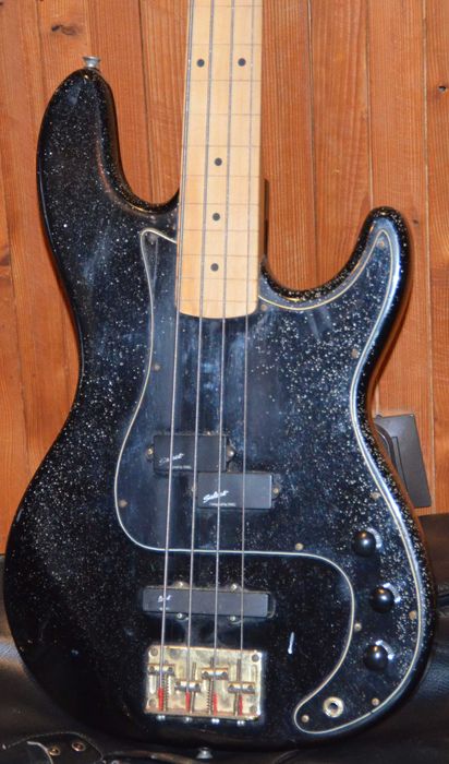 Hohner Professional PJ Bass S Gitara Basowa elektryczna +futerał