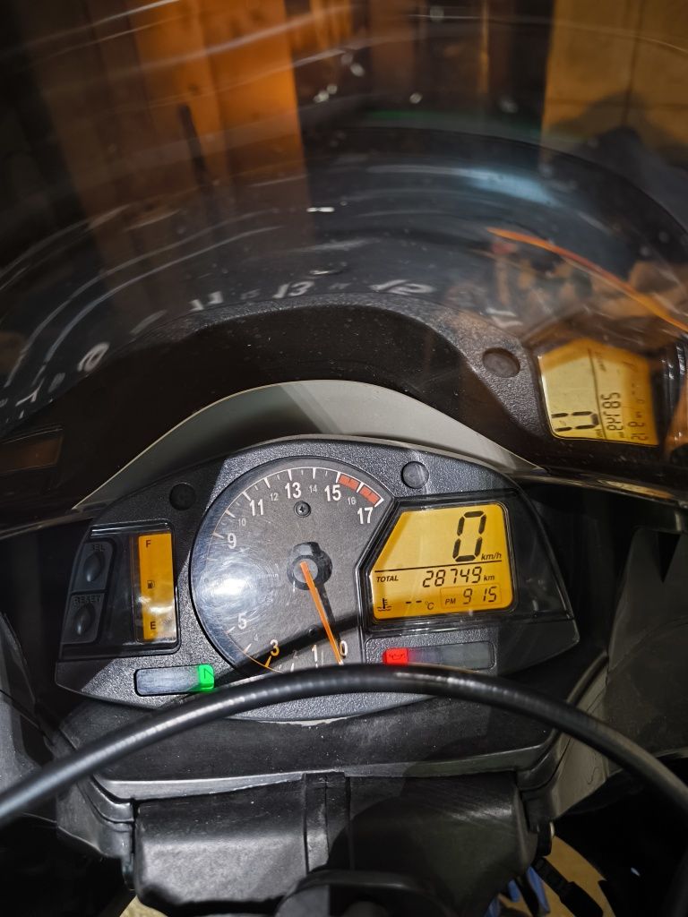 Honda CBR600RR PC40