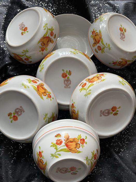 Salaterki miseczki ksiaz fabryka porcelany 7 sztuk
