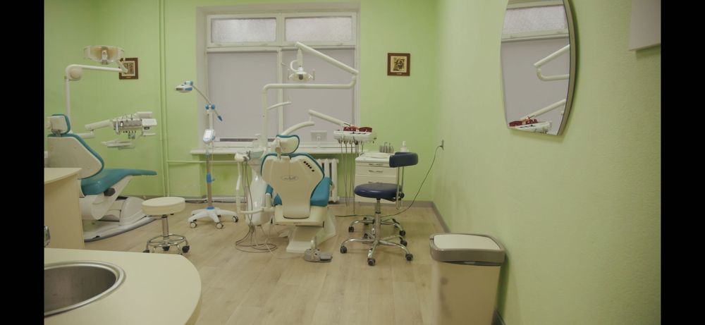 Оренда стоматологічного кабінету біля ОДА, м.Рівне.