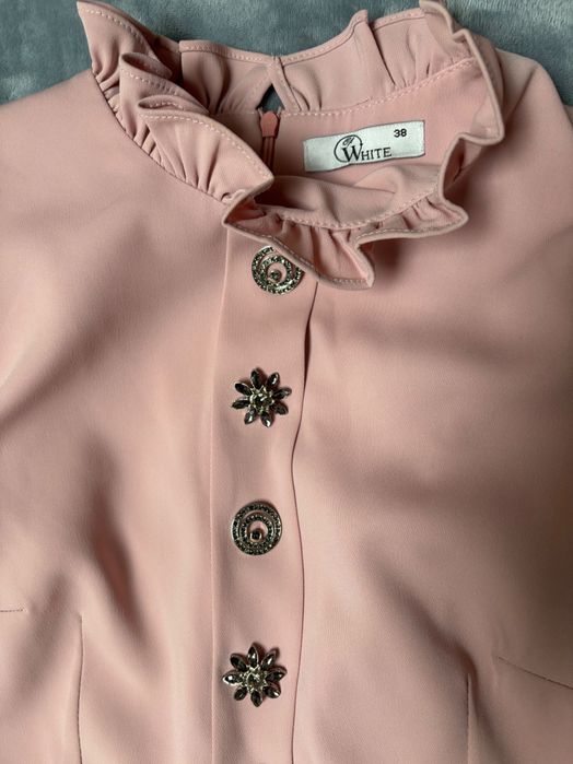 Ділове плаття Of White