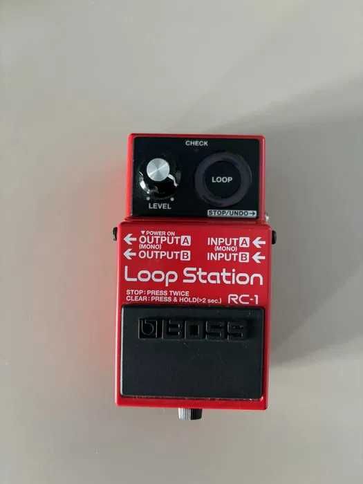 Pedais Guitarra (Looper BOSS RC-1 e Mooer Mod Factory MKII)