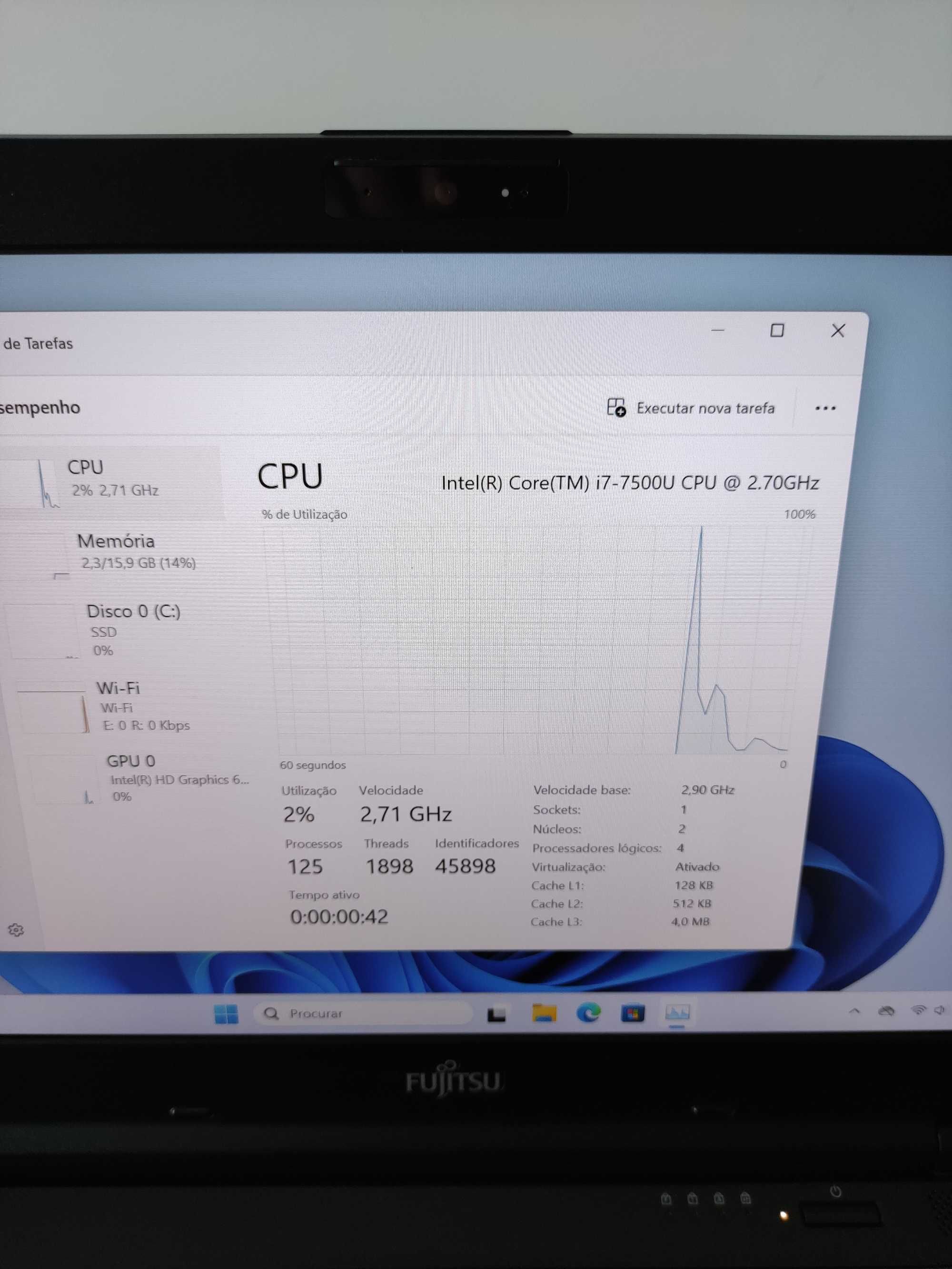 Portátil Fujitsu E448 - Intel i7-7500U - 16GB RAM