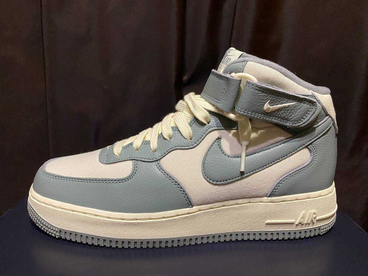 Оригінальні кросівки Air Force 1 Mid 07 LX NBHD