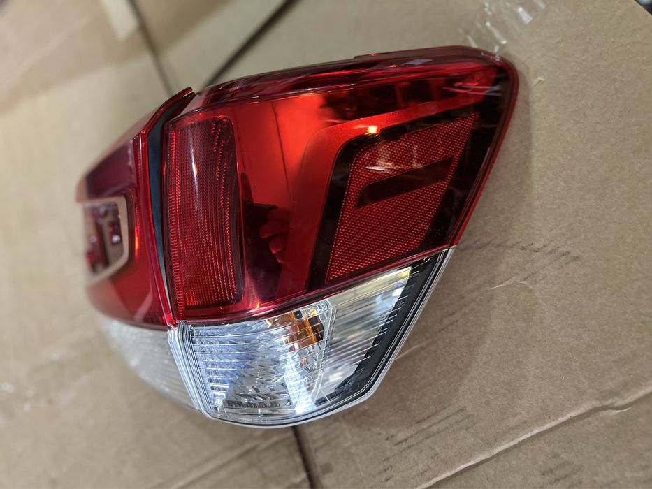 Ліхтар задній правий лівий Subaru Forester SK S14 2018-2023 84912SJ060