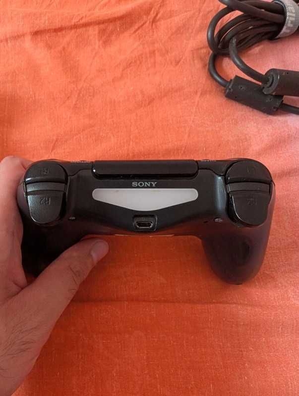 Consola ps4 500GB
