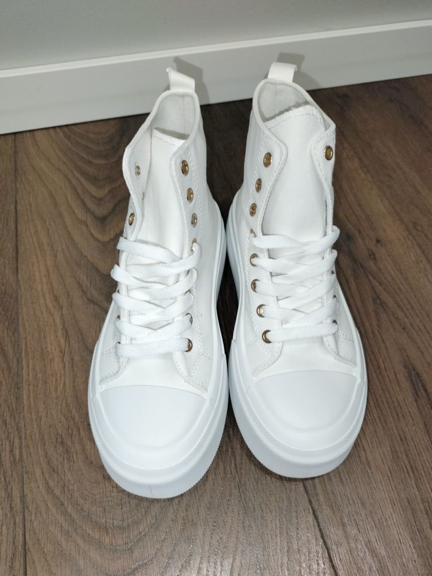 Trampki sneakersy białe platforma ozdobny haft r.36-41