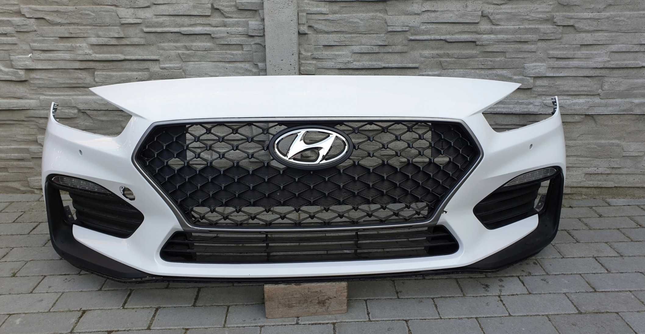 Бампер HYUNDAI KONA Tucson I40 i30 i20 i10 BAYON SantaFe ioniq GENESIS