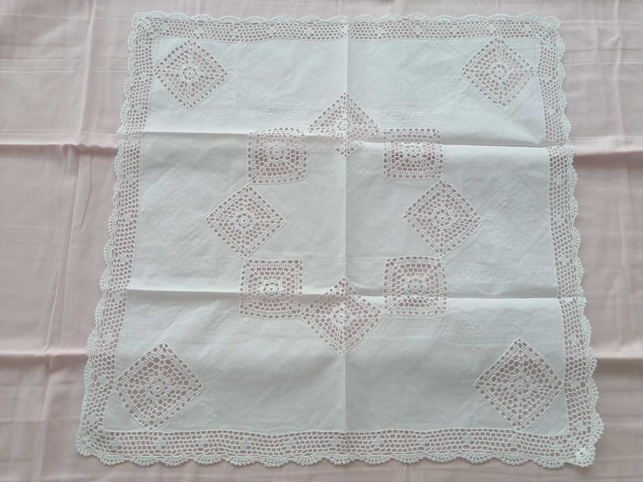 Toalhas de renda e bordadas camilha novas