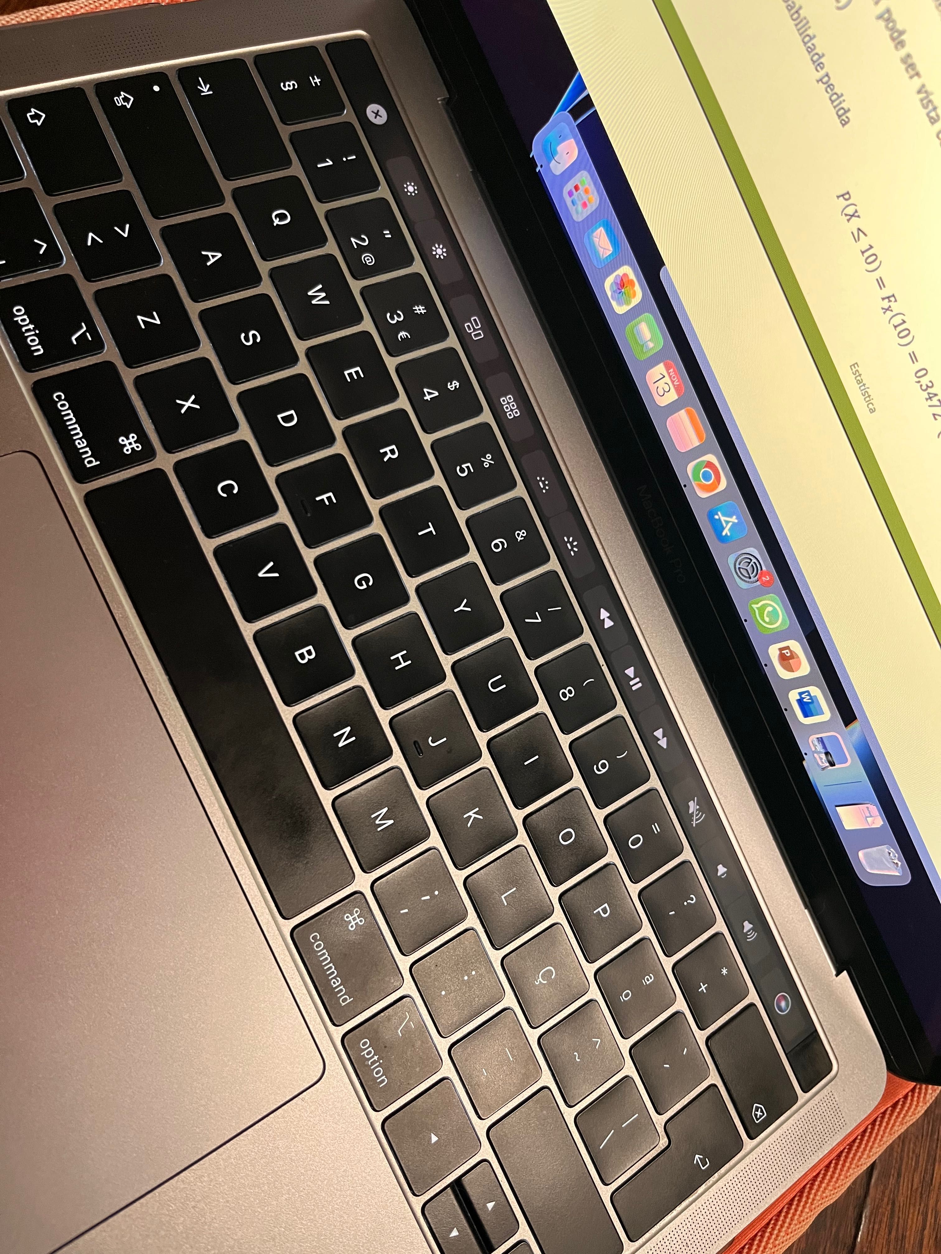 MACBOOK PRO 2019 com touch bar