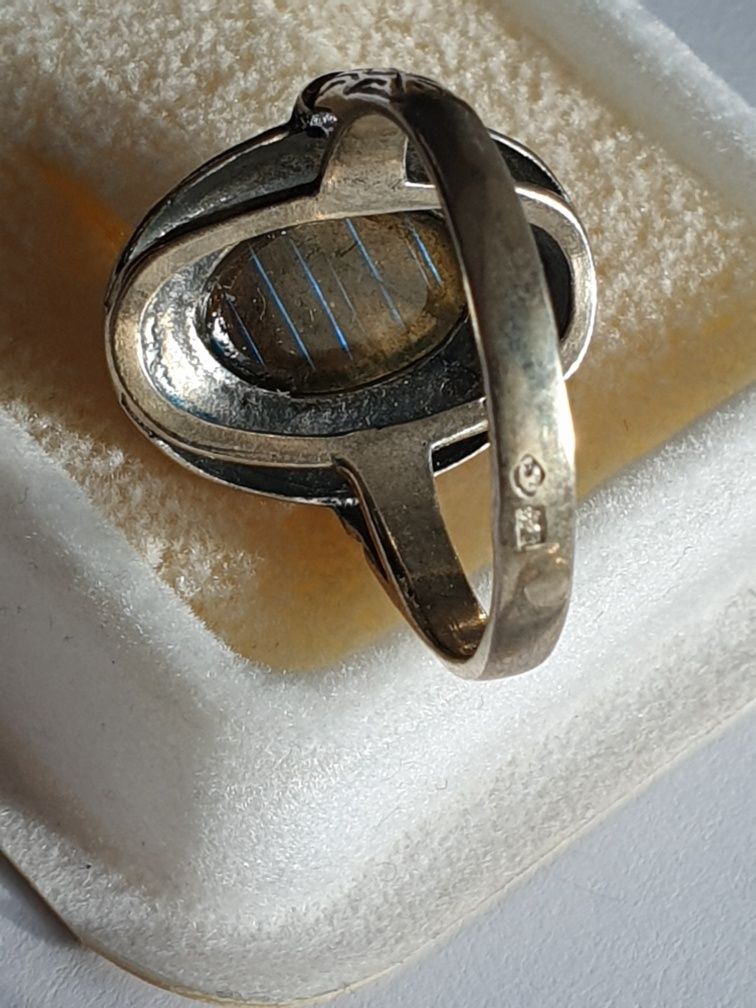 Srebrny duży pierścionek labradoryt srebro rękodzieło