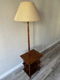 Lampa stojąca z półką