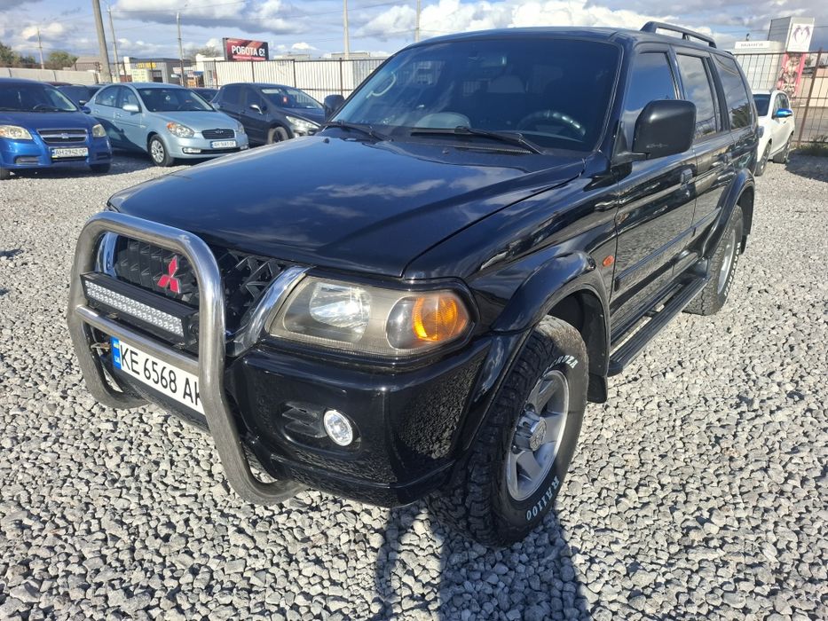 Mitsubishi pajero sport
