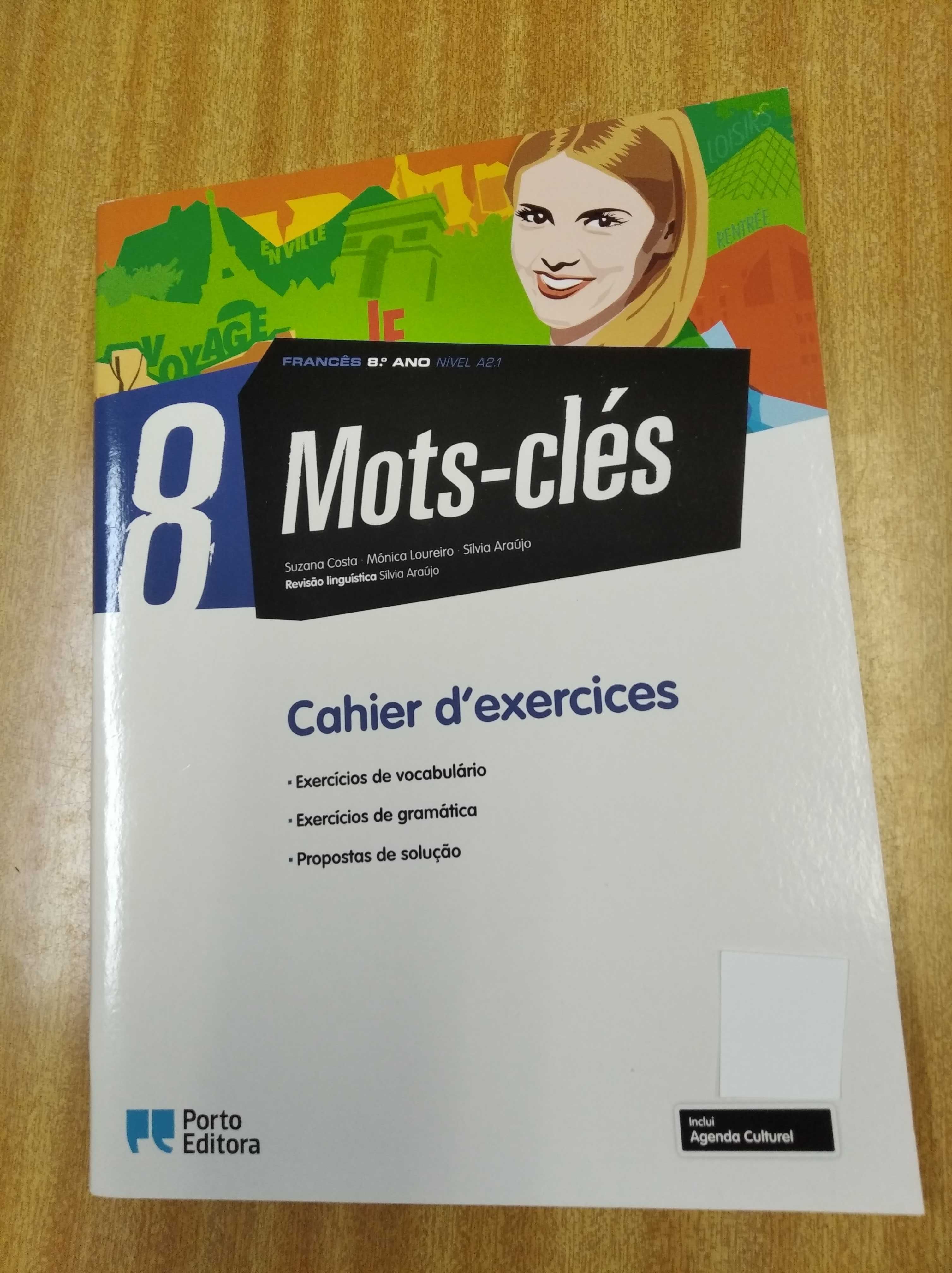 Caderno de atividades 8 ano Francês, novo!